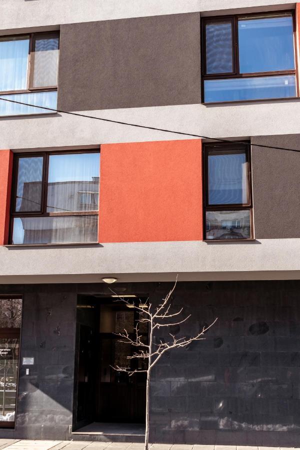 Bright 1Bdr Apartment With A Balcony Sofia Exteriör bild