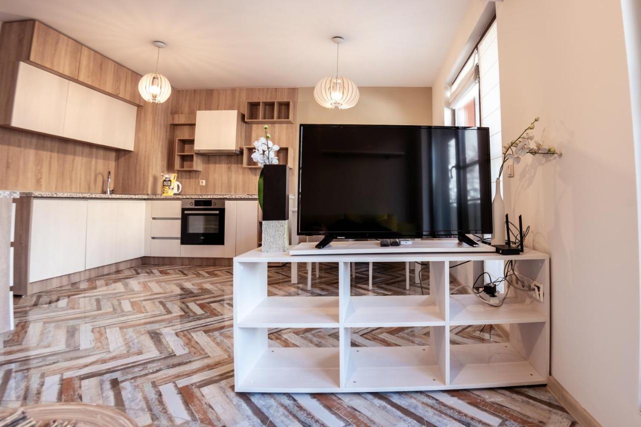 Bright 1Bdr Apartment With A Balcony Sofia Exteriör bild