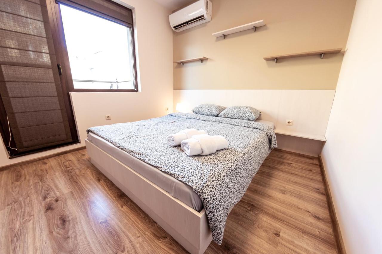 Bright 1Bdr Apartment With A Balcony Sofia Exteriör bild